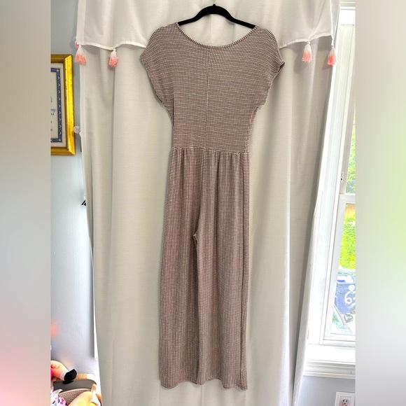 Short sleeve romper - Picture 2 of 2